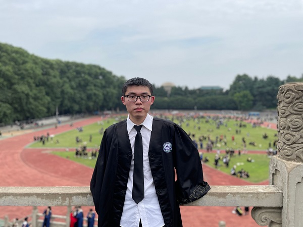 王楚极（22硕）